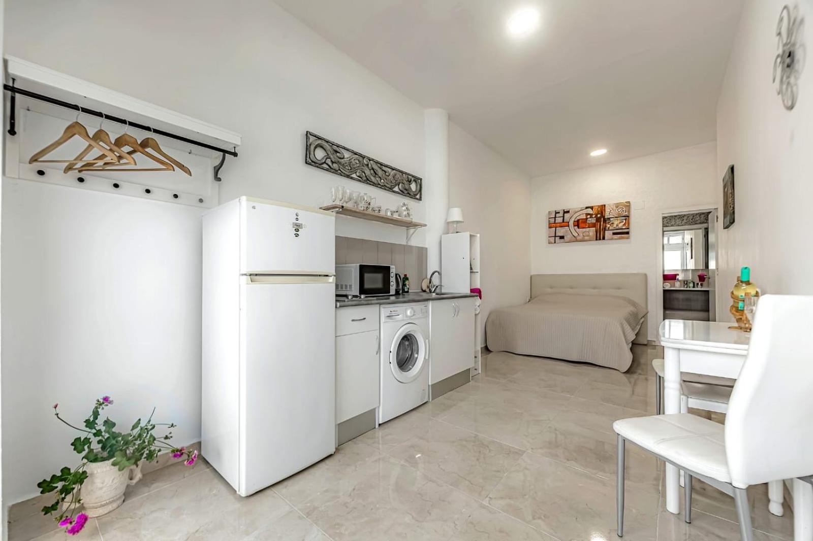 Apartment On Pinta Beach Costa Adeje  Extérieur photo